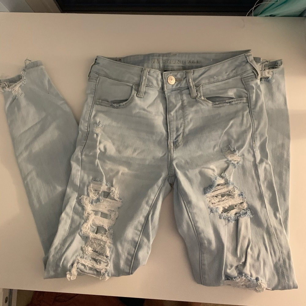 American eagle skinny ripped jeans